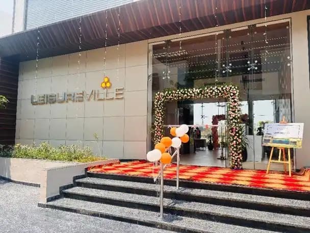 Club House - LeisureVille